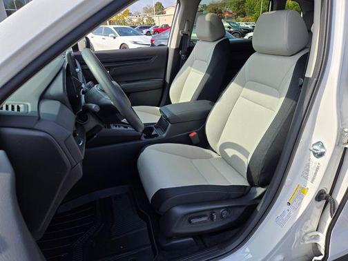 Platinum White Pearl 2026 Honda CR-V EX AWD