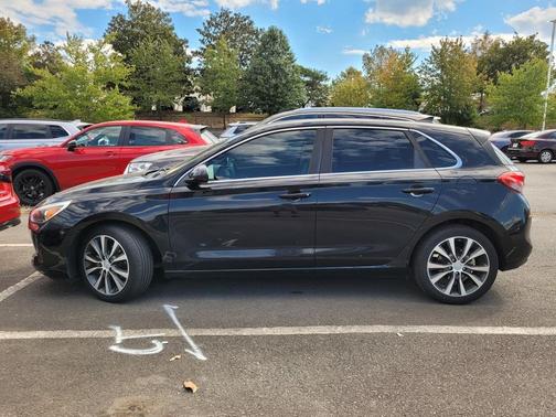 2018 Hyundai Elantra GT Base