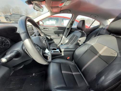 2024 Nissan Altima SR FWD