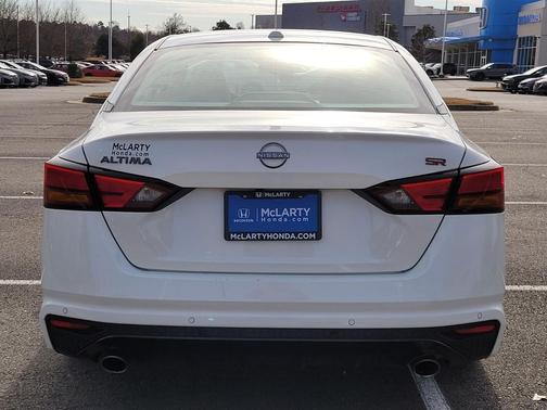2024 Nissan Altima SR FWD