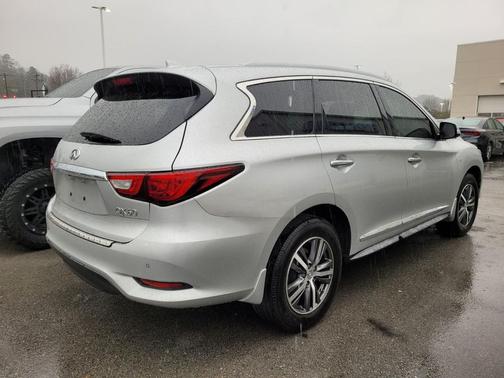 2017 INFINITI QX60 Base
