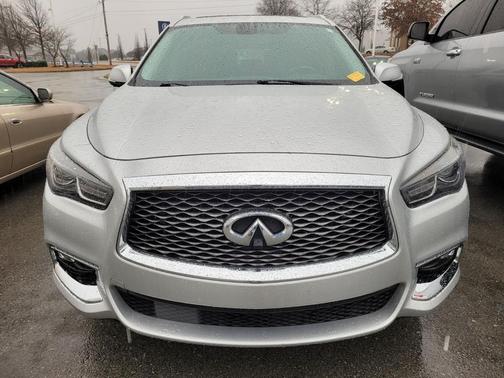 2017 INFINITI QX60 Base