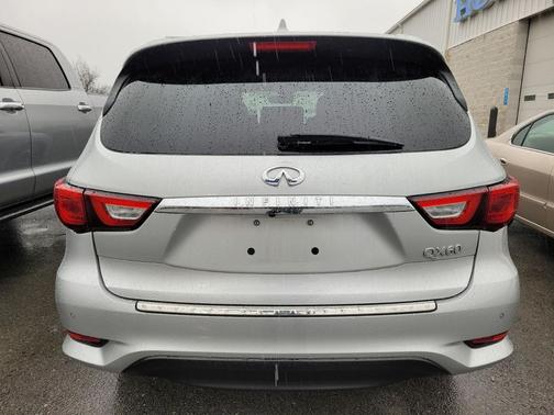 2017 INFINITI QX60 Base