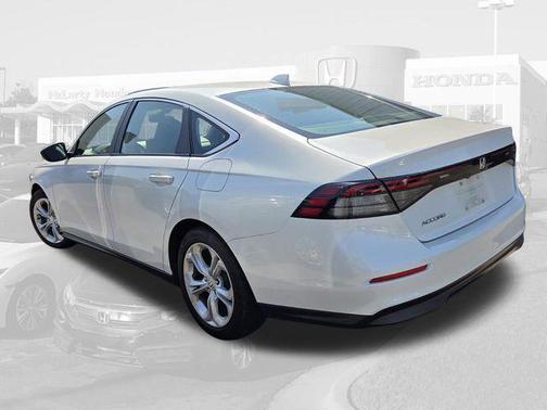 Platinum White Pearl 2023 Honda Accord LX 1.5T