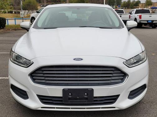 2016 Ford Fusion S