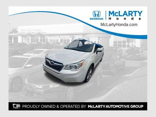 Crystal White Pearl 2016 Subaru Forester 2.5i Touring