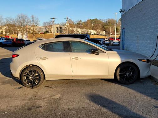 2024 Mazda Mazda3 2.5 S Select Sport