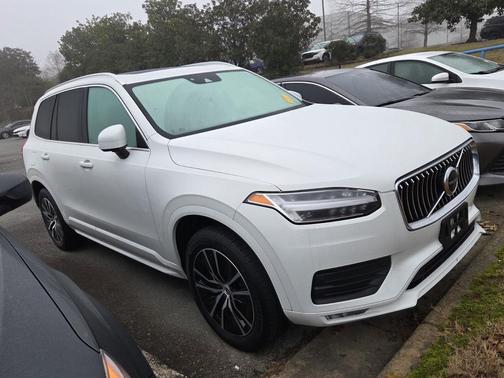 2020 Volvo XC90 T5 Momentum