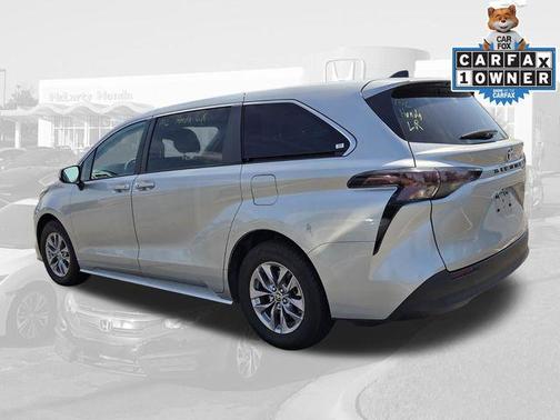 Celestial Silver Metallic 2024 Toyota Sienna LE