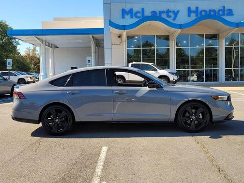 2023 Honda Accord Hybrid Base