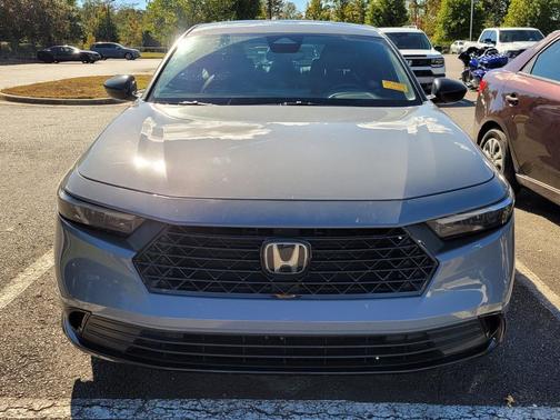 2023 Honda Accord Hybrid Base