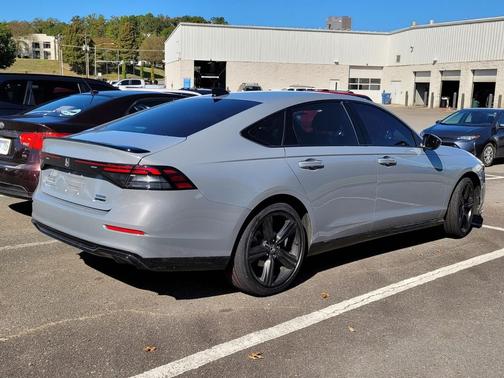 2023 Honda Accord Hybrid Base