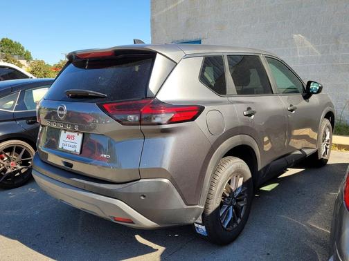 2023 Nissan Rogue S