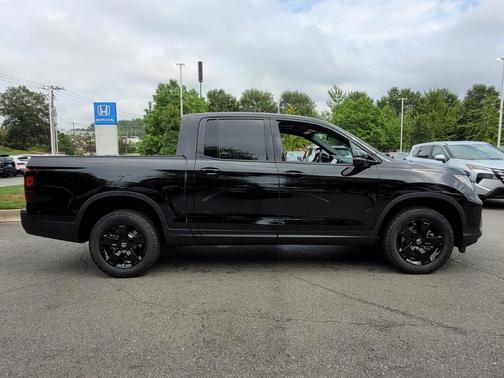 2025 Honda Ridgeline Black
