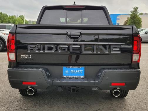 2025 Honda Ridgeline Black