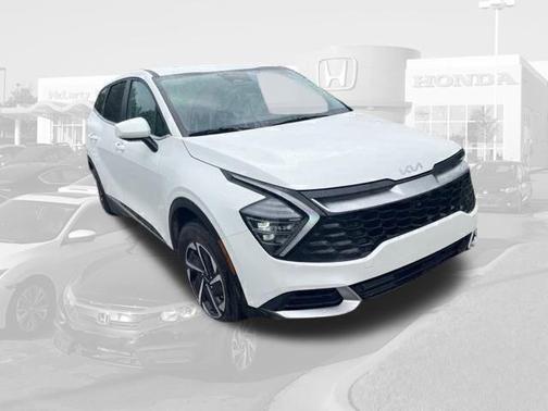 Snow White Pearl 2025 Kia Sportage Hybrid LX