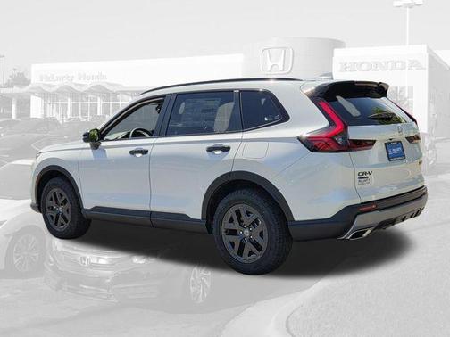 Platinum White Pearl 2026 Honda CR-V Hybrid TrailSport AWD