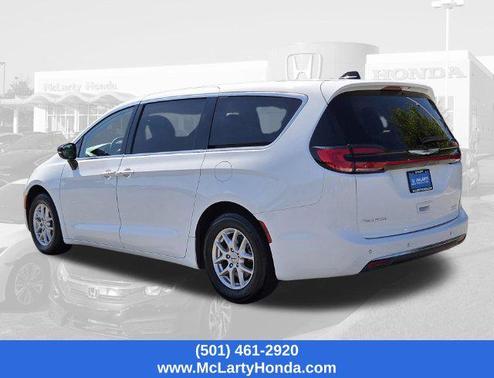 Bright White Clearcoat 2024 Chrysler Pacifica Touring L