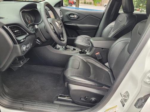 2023 Jeep Cherokee Altitude