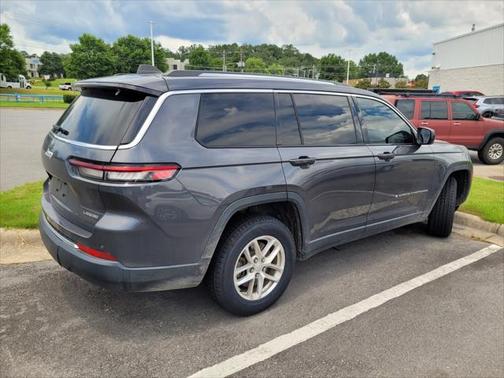 2022 Jeep Grand Cherokee L Laredo