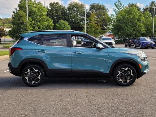 2024 Kia Seltos EX