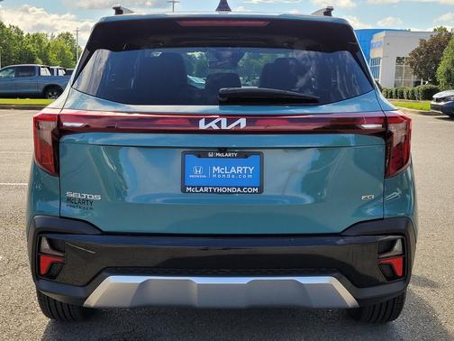 2024 Kia Seltos EX