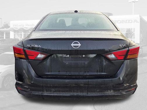 Super Black 2024 Nissan Altima 2.5 SV