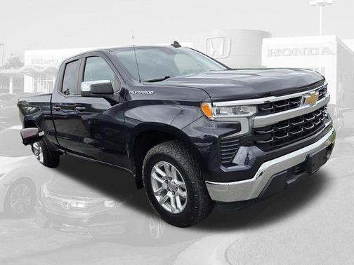 Dark Ash Metallic 2023 Chevrolet Silverado 1500 LT