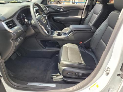 2023 GMC Acadia FWD SLT