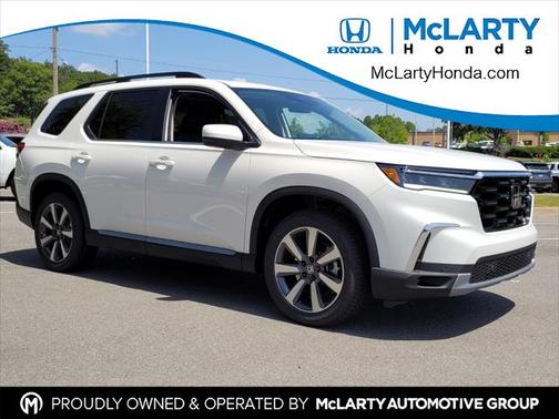 2025 Honda Pilot Touring 8-Passenger