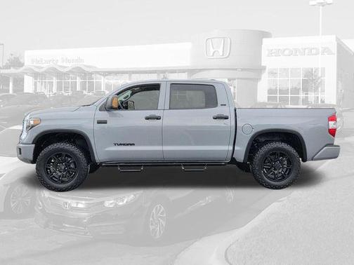 Cement 2020 Toyota Tundra SR5