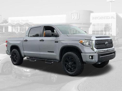 Cement 2020 Toyota Tundra SR5