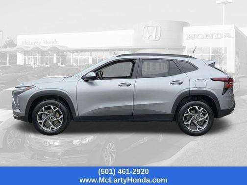 Sterling Gray Metallic 2025 Chevrolet Trax LT