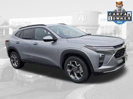 Sterling Gray Metallic 2025 Chevrolet Trax LT