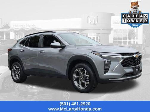 Sterling Gray Metallic 2025 Chevrolet Trax LT