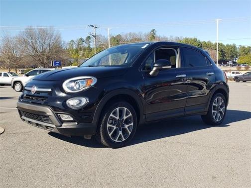 Photo 5 of 27 of 2018 FIAT 500X Trekking