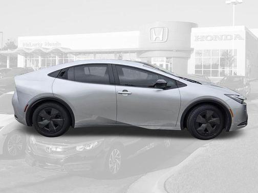 2024 Toyota Prius LE