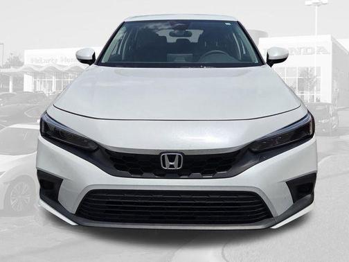 Platinum White Pearl 2024 Honda Civic LX