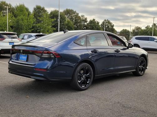 2025 Honda Accord Sport SE 1.5T