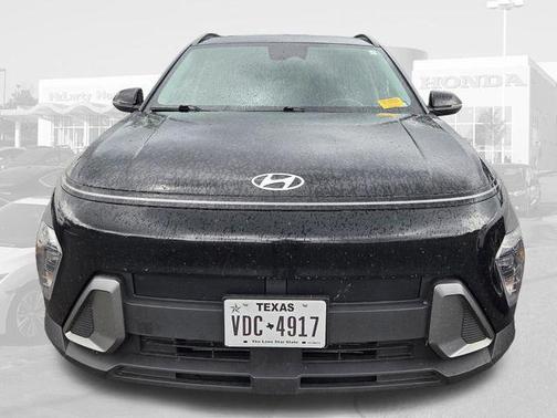 Abyss Black Pearl 2024 Hyundai KONA SEL