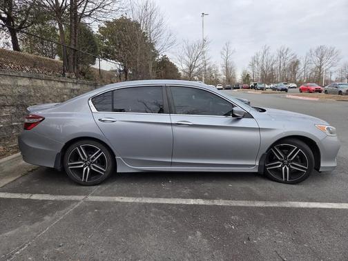 2017 Honda Accord Sport SE