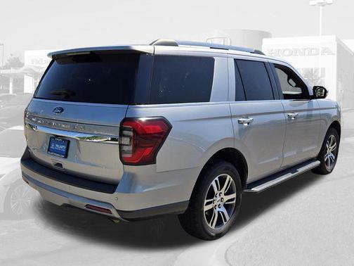 Iconic Silver Metallic 2023 Ford Expedition Limited