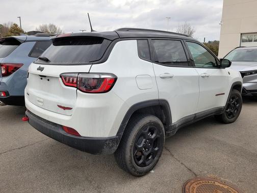 2023 Jeep Compass Trailhawk