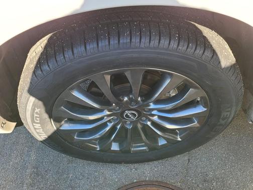 2023 Nissan Armada Platinum 2WD