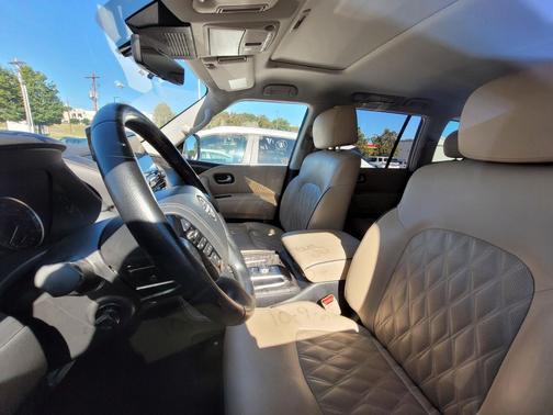 2023 Nissan Armada Platinum 2WD