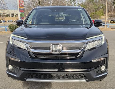 2022 Honda Pilot Touring 8-Passenger