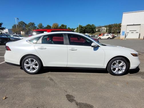 2024 Honda Accord LX 1.5T