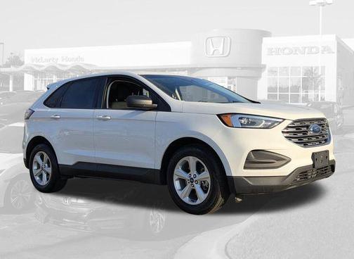 Oxford White 2019 Ford Edge SE