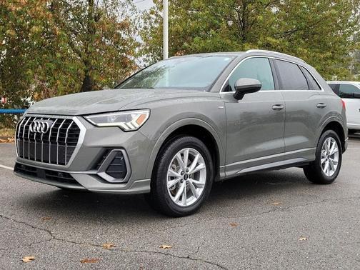 2024 Audi Q3 Premium 45 TFSI S line quattro Tiptronic