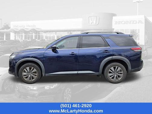 Deep Ocean Blue Pearl 2022 Nissan Pathfinder SV 4WD
